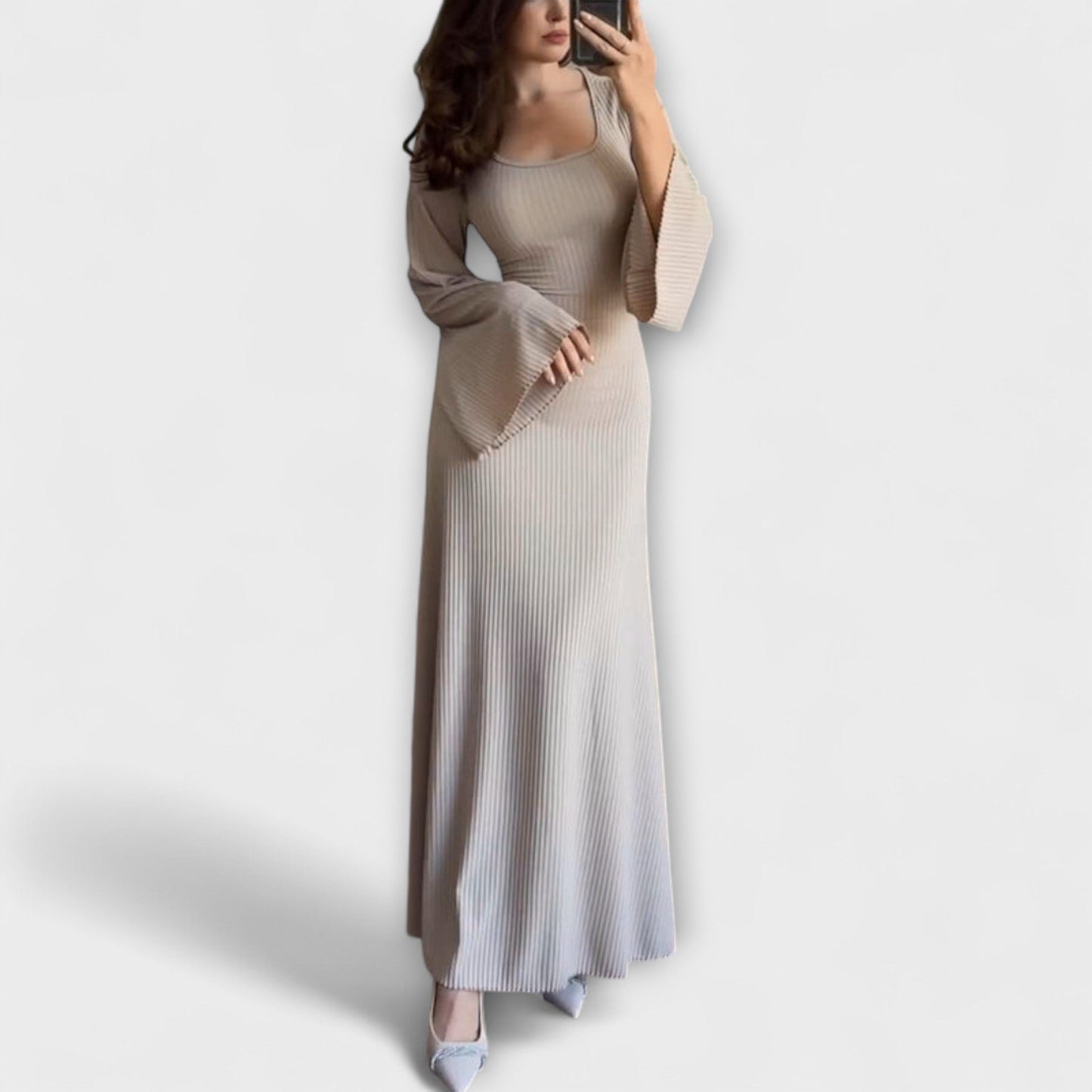 Stylish Knitted Dress with Waist Detail